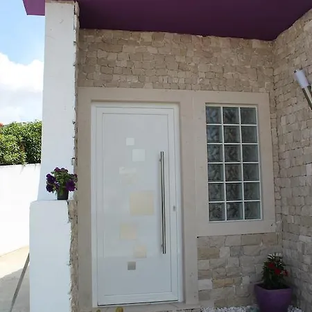 Vivenda Violeta Villa Óbidos